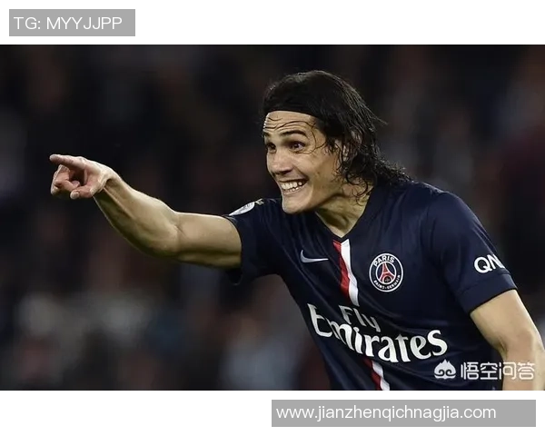 十三号足球后卫球星盘点:从经典到现役的顶级防守者分析