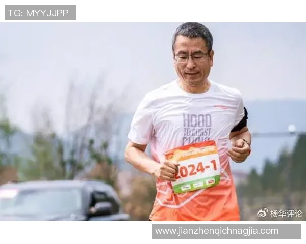 白岩松深度对话足球球星探讨绿茵场内外的人生与梦想