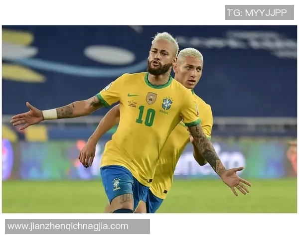 足球巨星签名背后的故事与价值揭秘:从个人品牌到收藏投资的深度分析