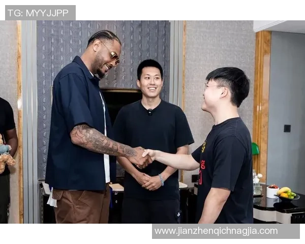 跨界球星传奇:从足球场到篮球馆的多面英雄之路